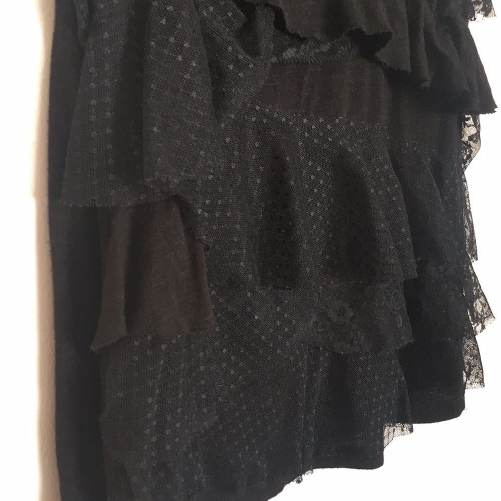 Black Ruffle Tank - Picture 2 of 3